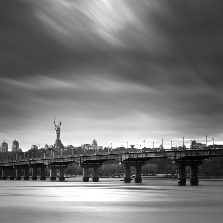 Киевский мост. Городской пейзаж. Фото Михаила Мочалова