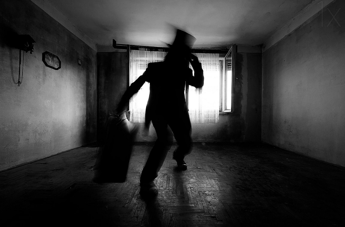 Темная  комната. Фото: Mario Grobenski