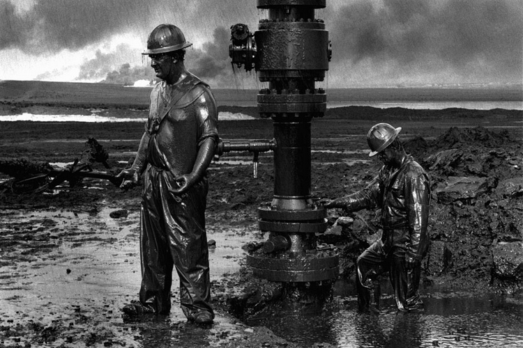Нефтяники. Фото Себастьяна Сальгадо