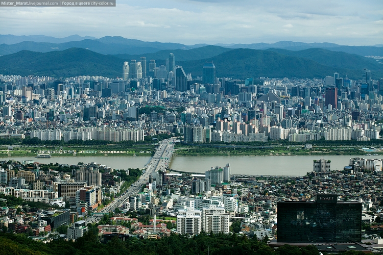 Горные и городские пейзажи Сеула