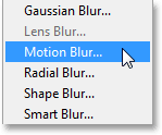 Открываем Filter > Blur > Motion Blur