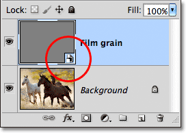 На миниатюре слоя Film grain появилась иконка, говорящая о том, что это смарт-объект