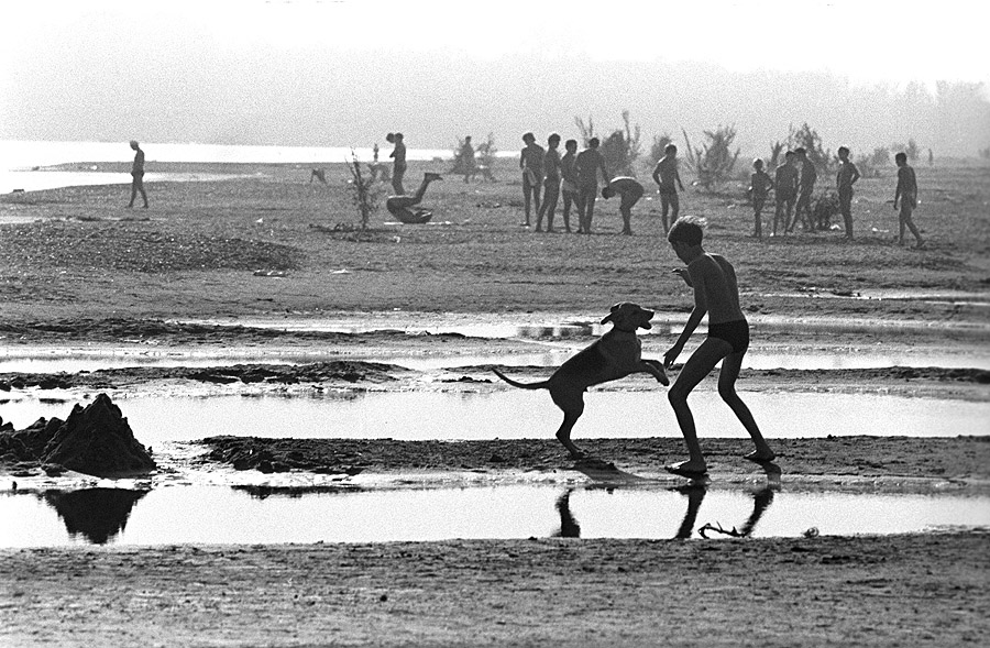 Утро на пляже. Башкирия. 1978 год