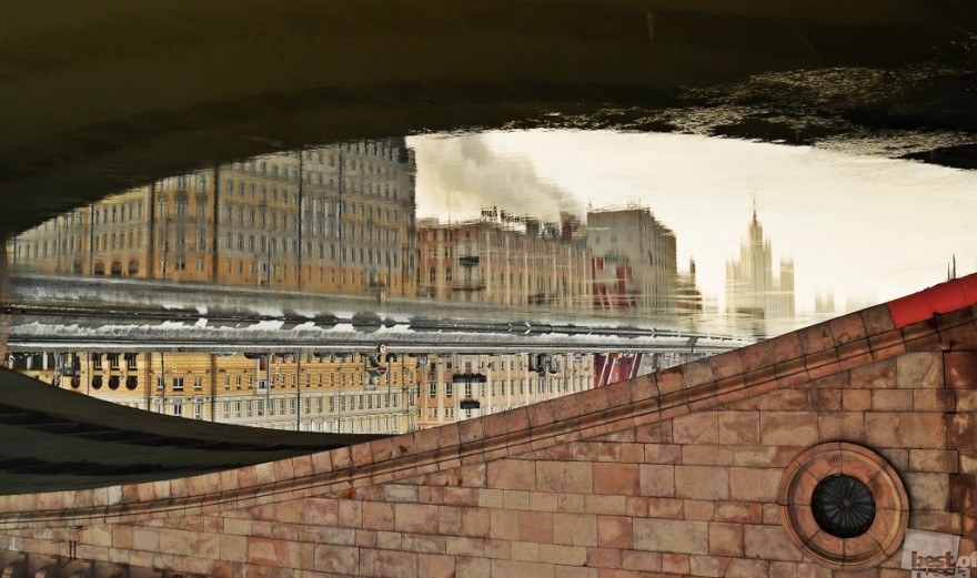 «Око города». Неизвестный взгляд из-под известного московского моста. Екатерина Елизарова, Москва