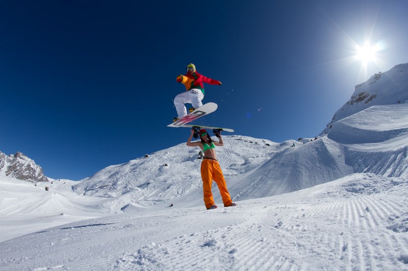 Сноубордисты. Фото Кирилла Умрихина. На фото Юра Гаврилов, Мерибель, Франция