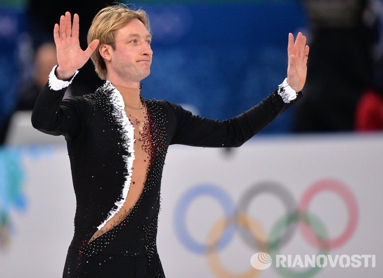 Евгений Плющенко снялся с мужского турнира Олимпиады и завершил карьеру