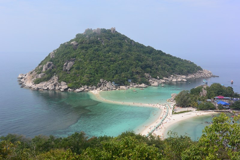 Остров в океане. Тестовая фотография Nikon 1 AW1
