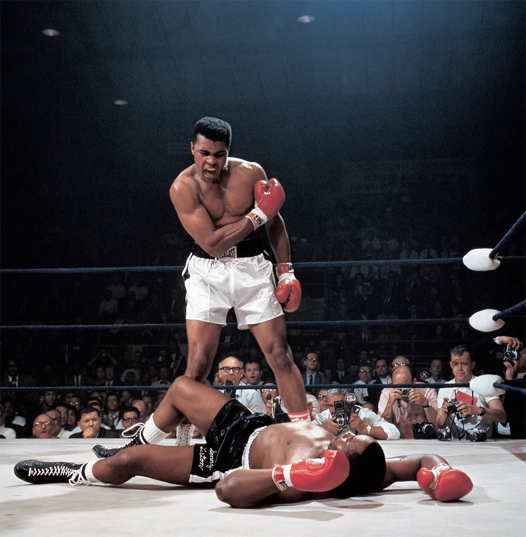 Мохаммед Али после нокаута Сонни Листона. 1965 год. Нил Лейфер