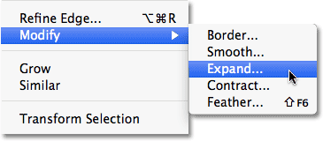 Открываем Select > Modify > Expand