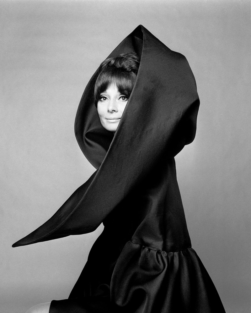 Фото: Gian Paolo Barbieri, Audrey Hepburn per Valentino, Vogue Italia, Roma 1969,, Courtesy Artistocratic
