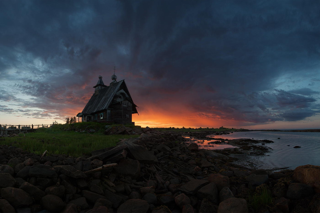 «Старая церковь на берегу Белого моря», Рабочеостровск. Автор: Сергей Ершов