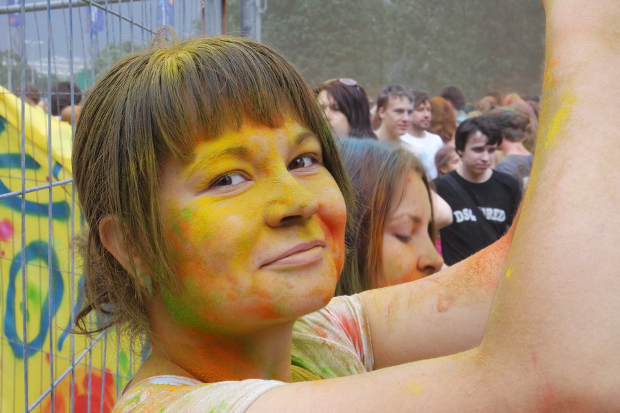 Фестиваль Холи в Москве. Тестовые фото Samsung NX Mini