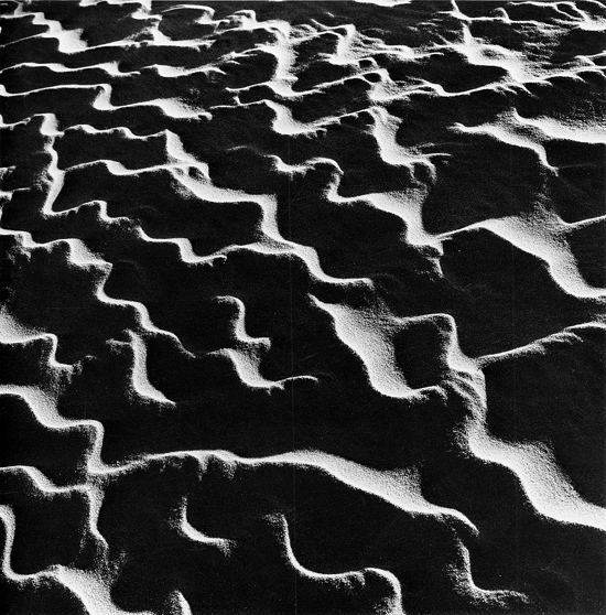 Пейзажи Йонаса Кальвялиса. Песок