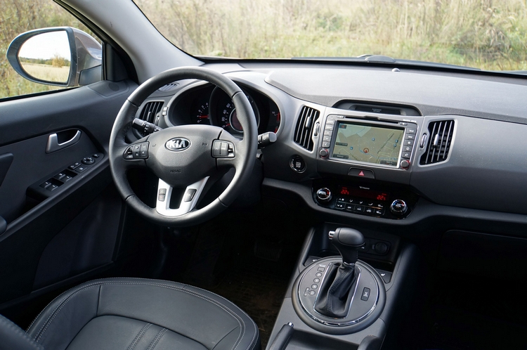Салон KIA Sportage
