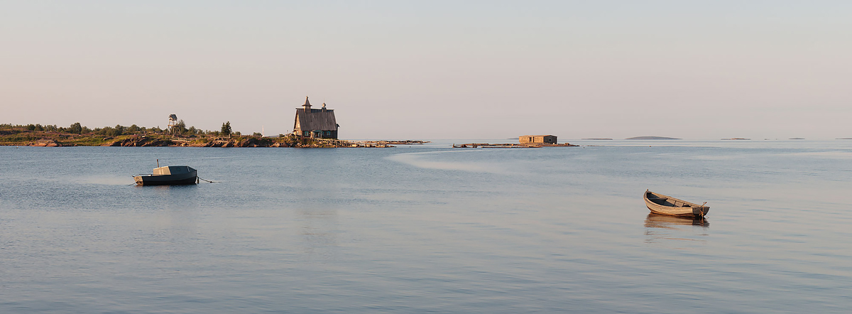 Побережье белого моря.