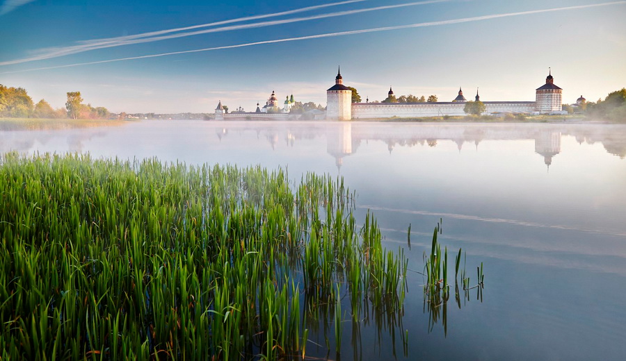 Сергей Сутковой. Утренняя тишина. Кирилло-Белозерский монастырь, Вологодская область, июнь 2014.