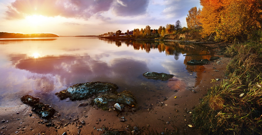 Сергей Сутковой. Закат на Волге. Ярославская область, октябрь 2011.